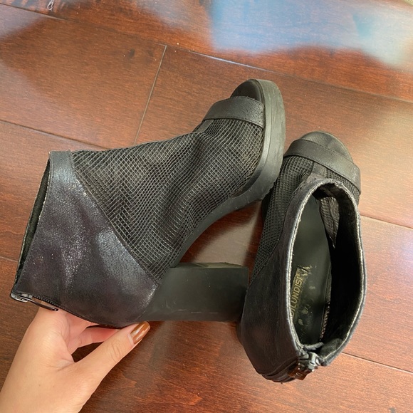 Mesh Open Toe Booties - Picture 2 of 3